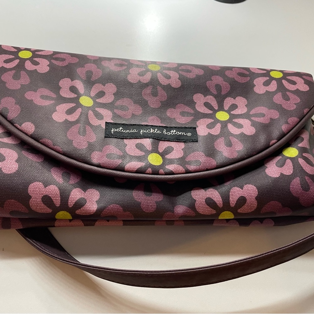 Petunia Pickle Bottom clutch